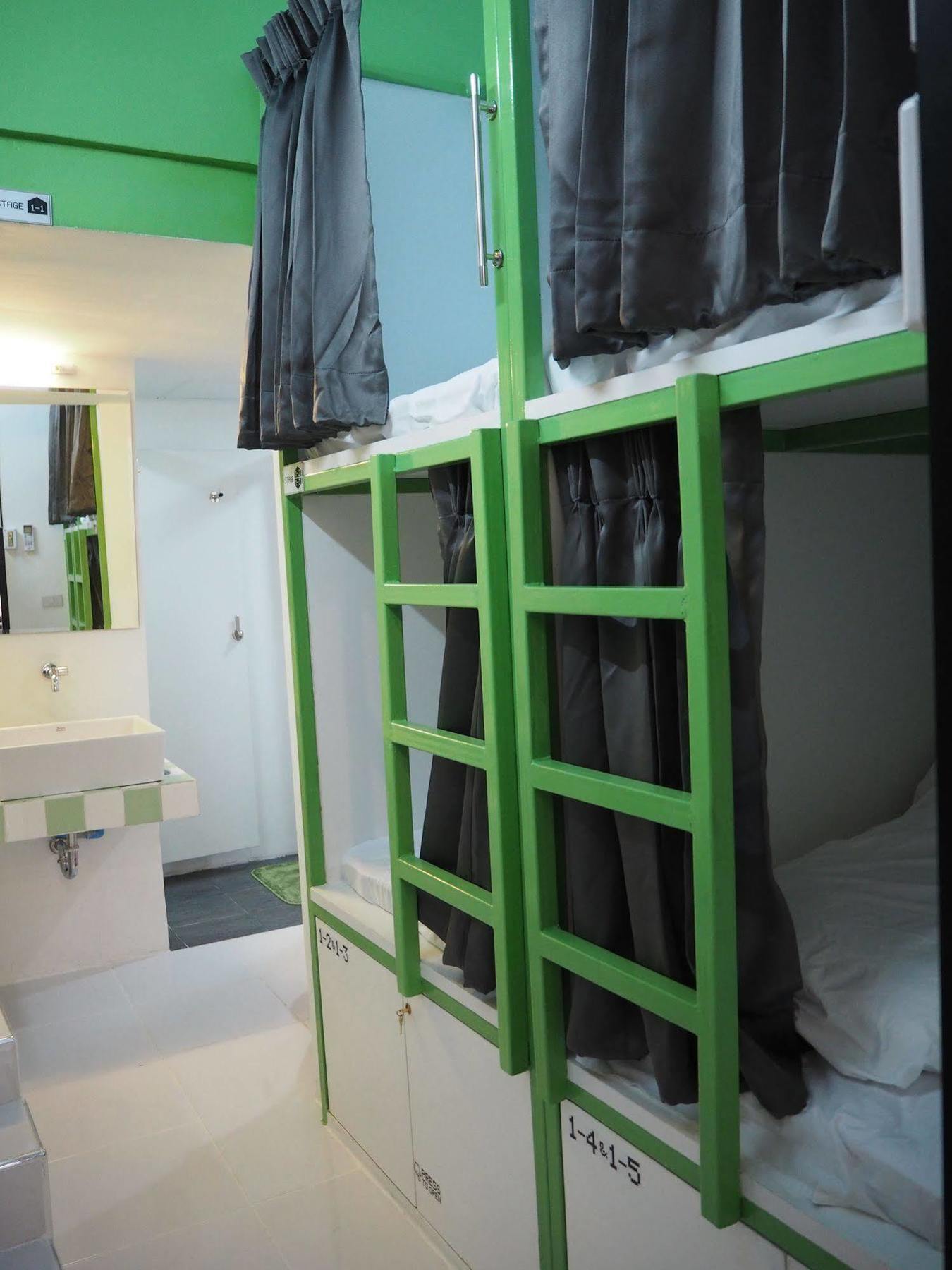 Pixellar Hostel Bangkok Dış mekan fotoğraf