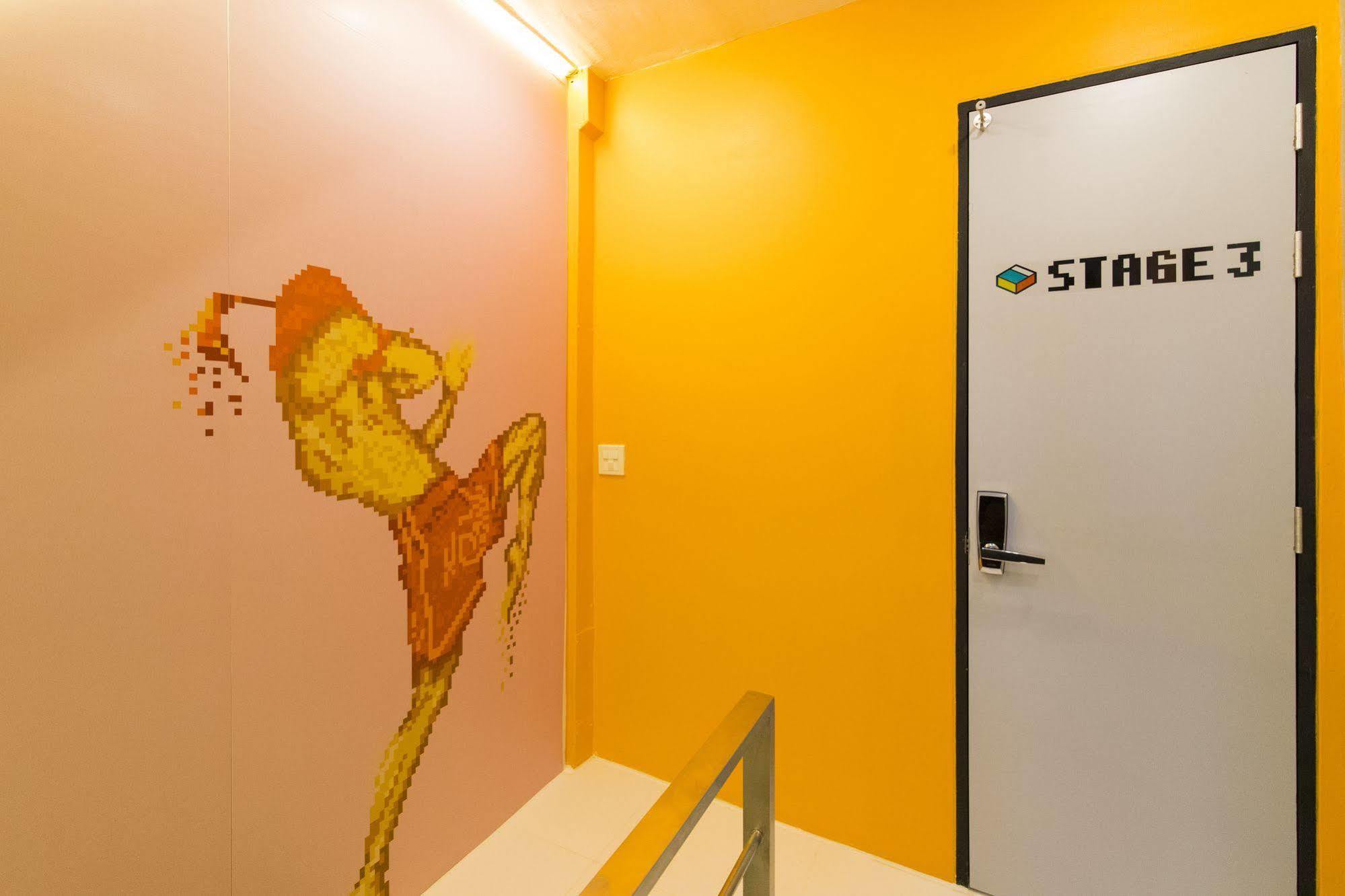 Pixellar Hostel Bangkok Dış mekan fotoğraf